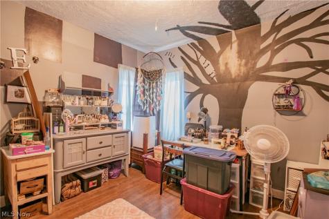 1532 Woodland Avenue NW Canton OH 44703