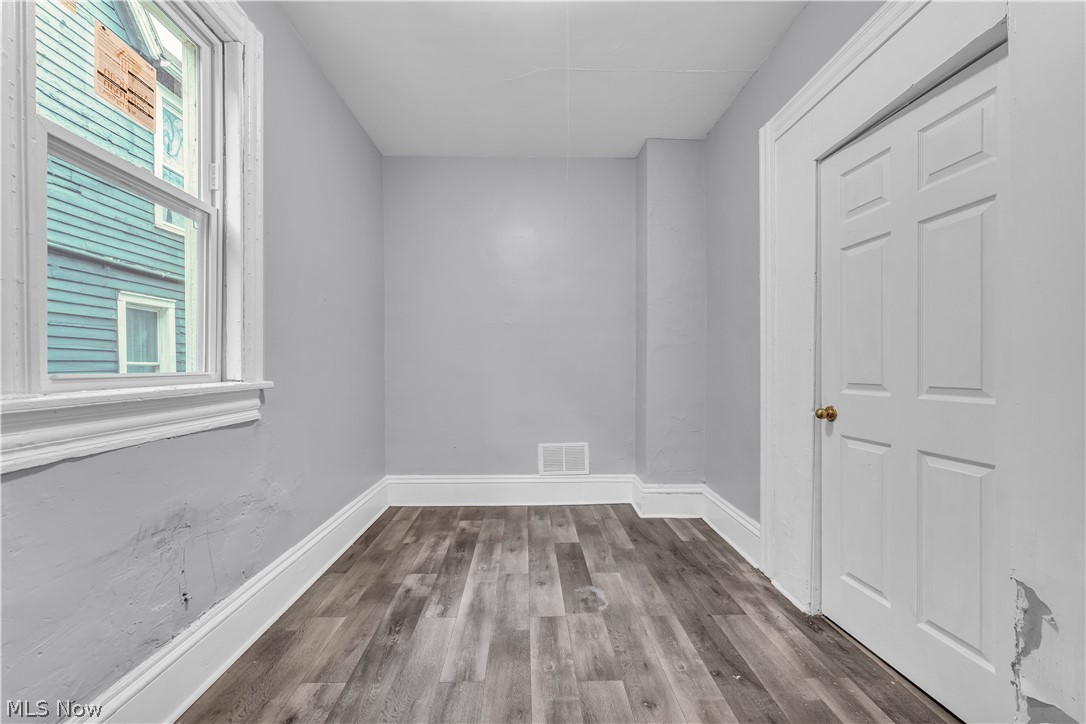 2037 W 98th Street Cleveland OH 44102