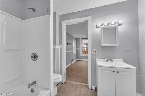 2037 W 98th Street Cleveland OH 44102