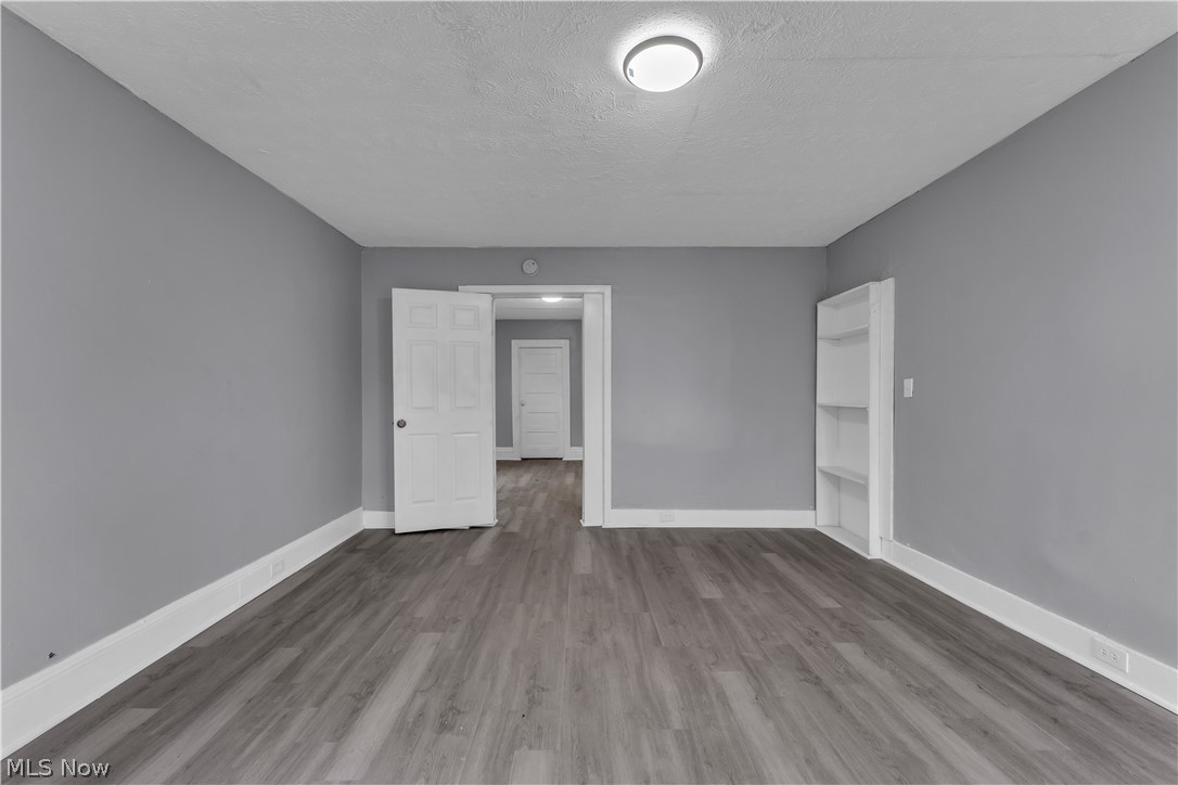 2037 W 98th Street Cleveland OH 44102