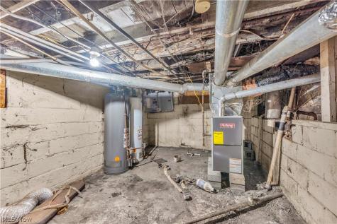 2037 W 98th Street Cleveland OH 44102