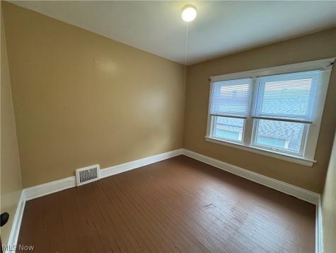 1379 W 95th Street Cleveland OH 44102