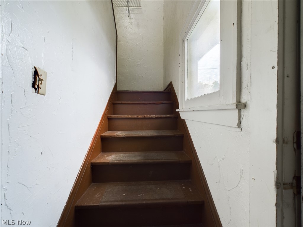 539 Gage Street Akron OH 44311
