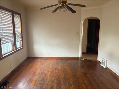 12501 Dove Avenue Cleveland OH 44105