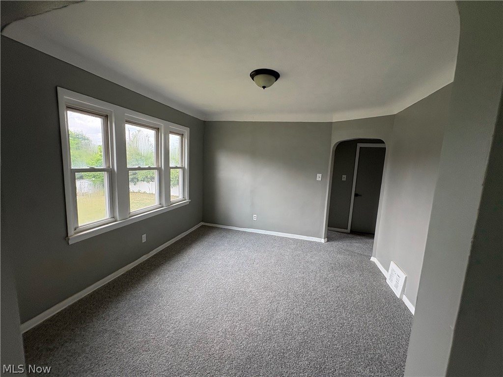 12501 Dove Avenue Cleveland OH 44105