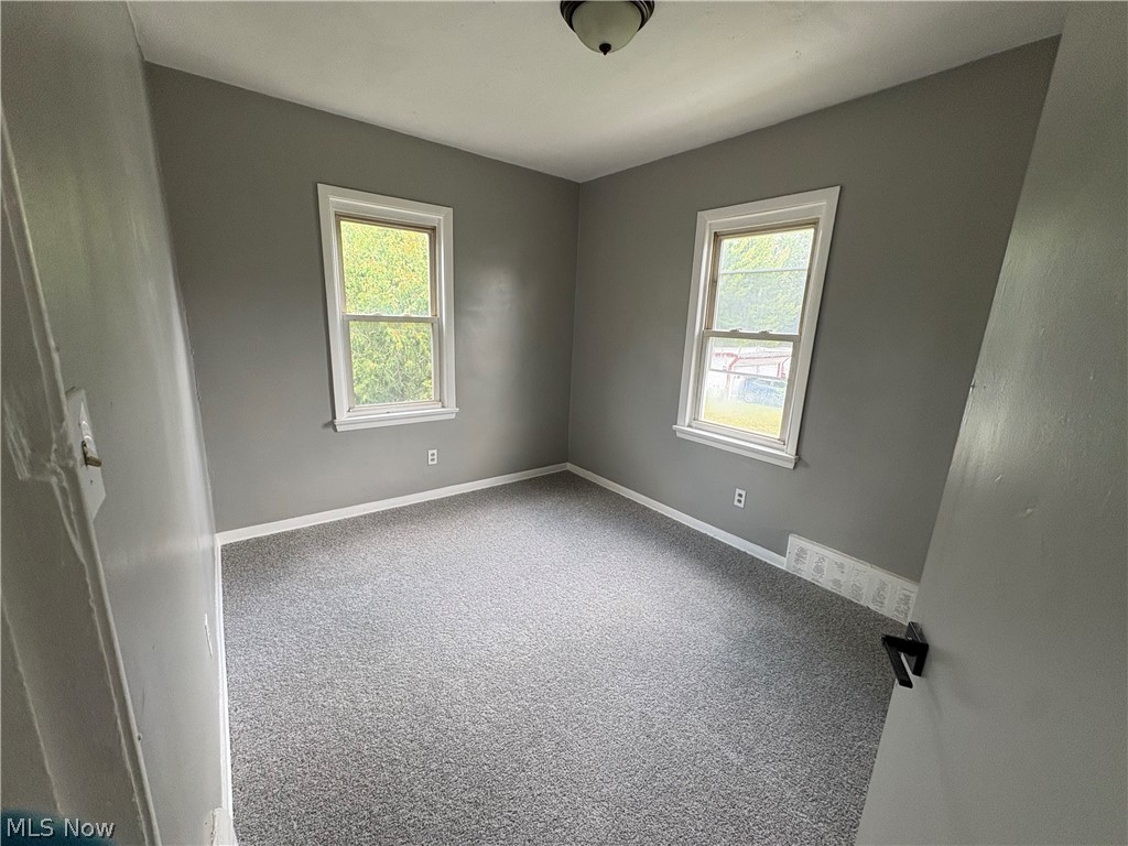 12501 Dove Avenue Cleveland OH 44105