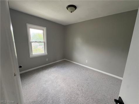 12501 Dove Avenue Cleveland OH 44105
