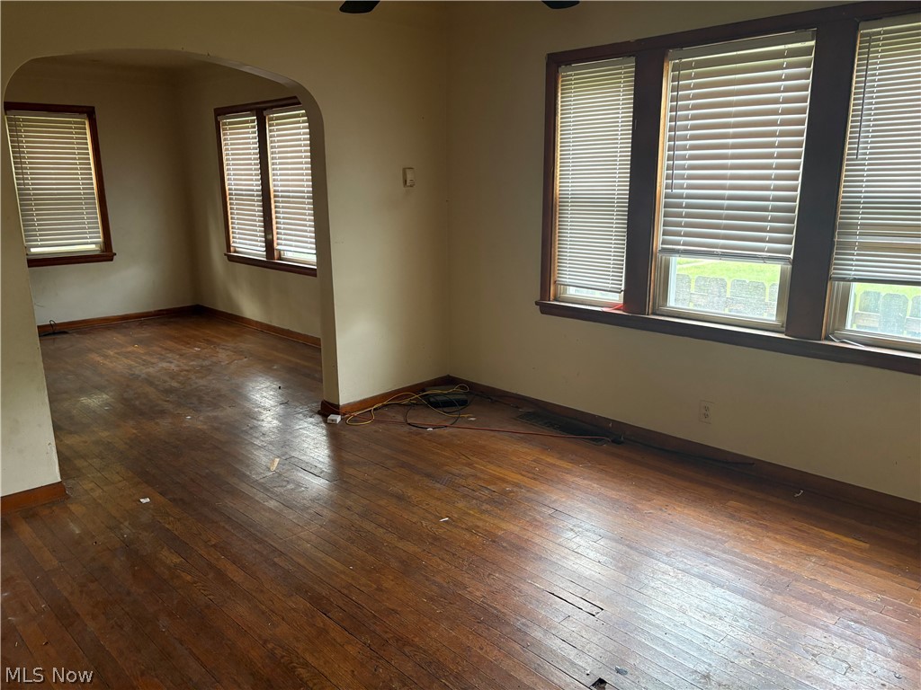 12501 Dove Avenue Cleveland OH 44105