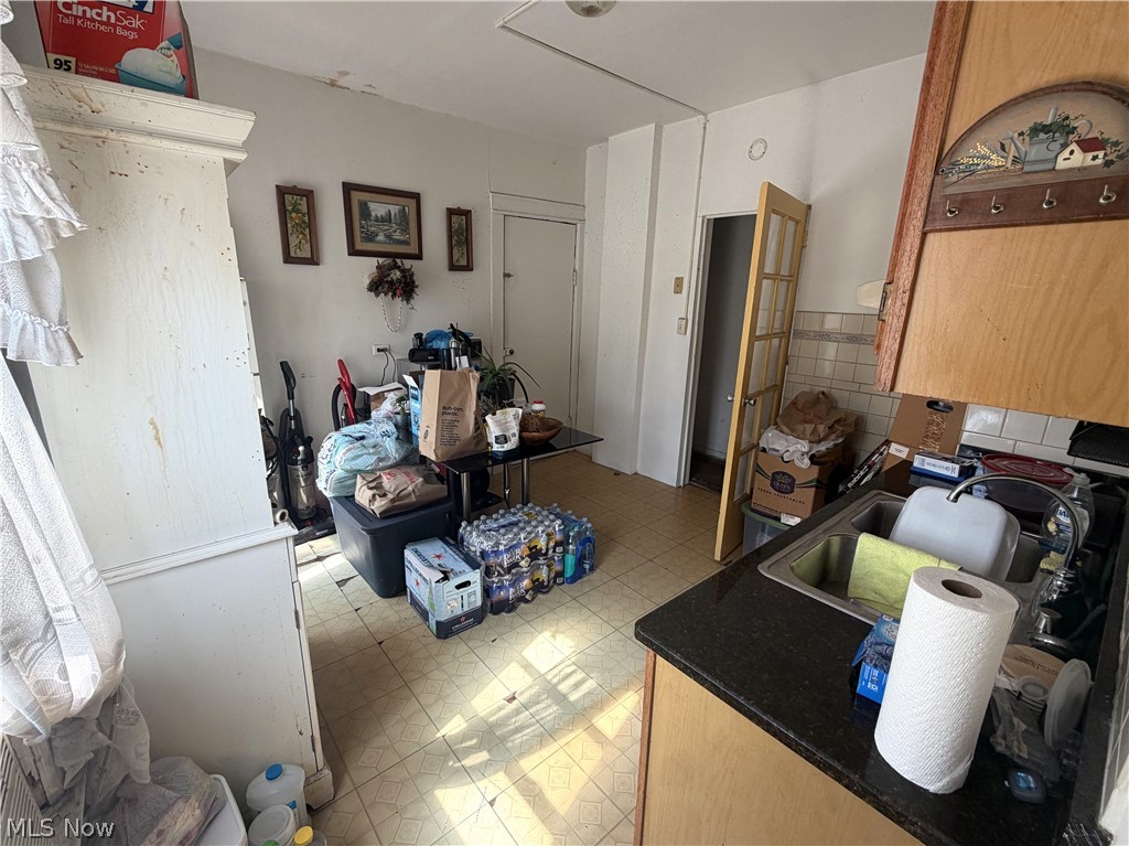 8415 Detroit Avenue Cleveland OH 44102