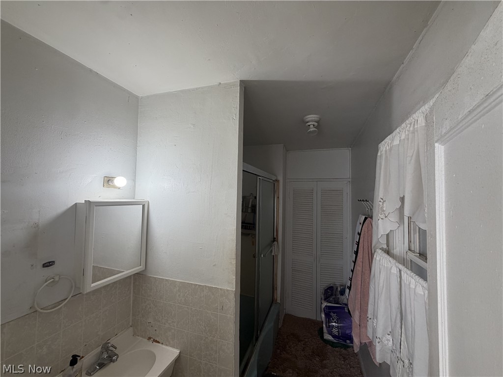 8415 Detroit Avenue Cleveland OH 44102