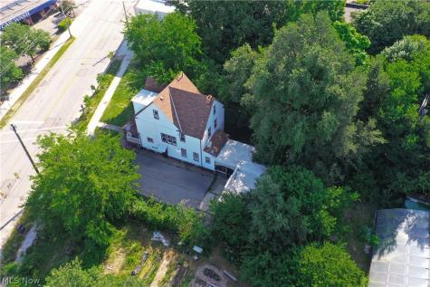 8415 Detroit Avenue Cleveland OH 44102