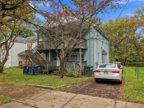 367 Fuller Street Akron OH 44306