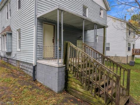 367 Fuller Street Akron OH 44306