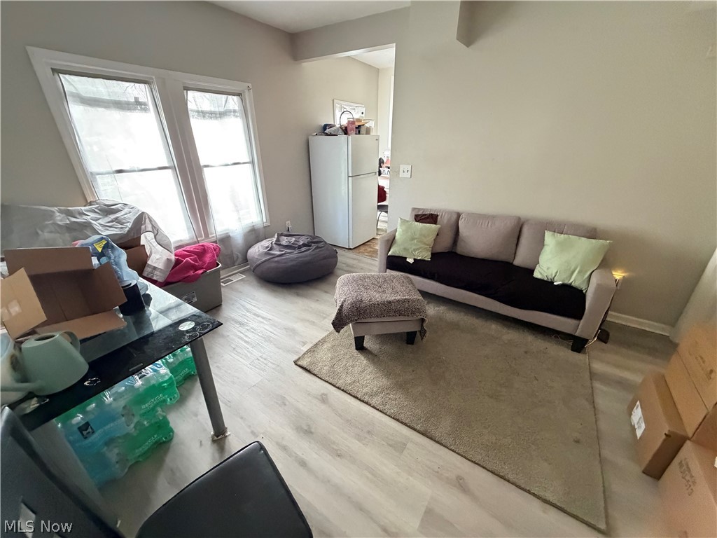 367 Fuller Street Akron OH 44306