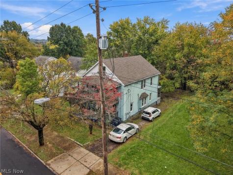 367 Fuller Street Akron OH 44306