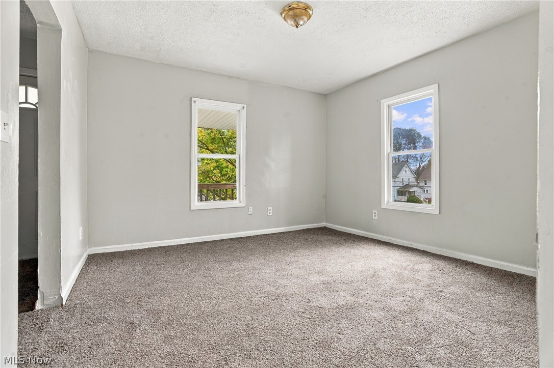 367 Fuller Street Akron OH 44306