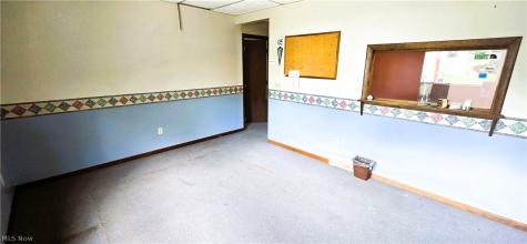 229 5th Street Elyria OH 44035