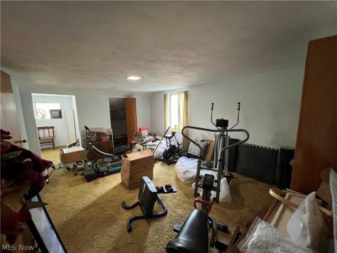 226 E Pace Avenue Akron OH 44319