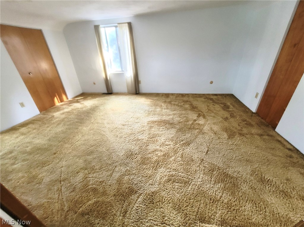 226 E Pace Avenue Akron OH 44319