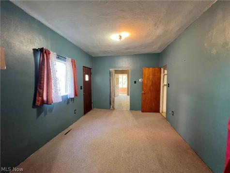 226 E Pace Avenue Akron OH 44319