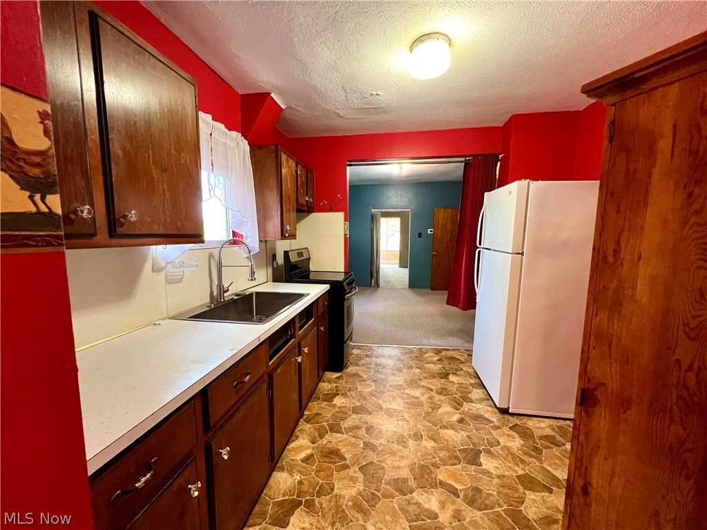 226 E Pace Avenue Akron OH 44319