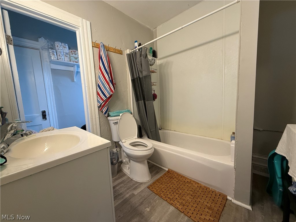 4217 Hyde Avenue Cleveland OH 44109