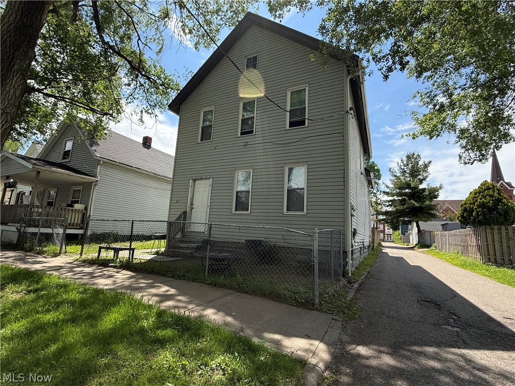 4217 Hyde Avenue Cleveland OH 44109
