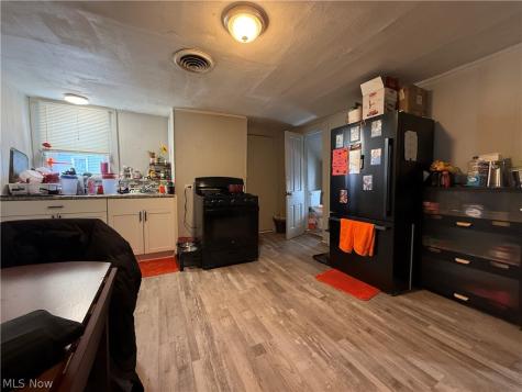 4217 Hyde Avenue Cleveland OH 44109