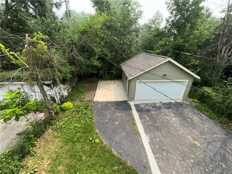 12816 Forest Avenue Cleveland OH 44120
