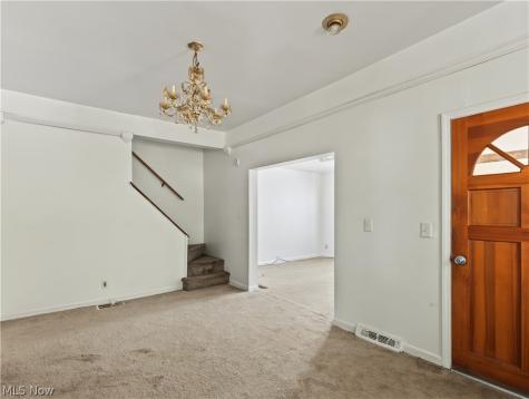 79 Union Street Bedford OH 44146