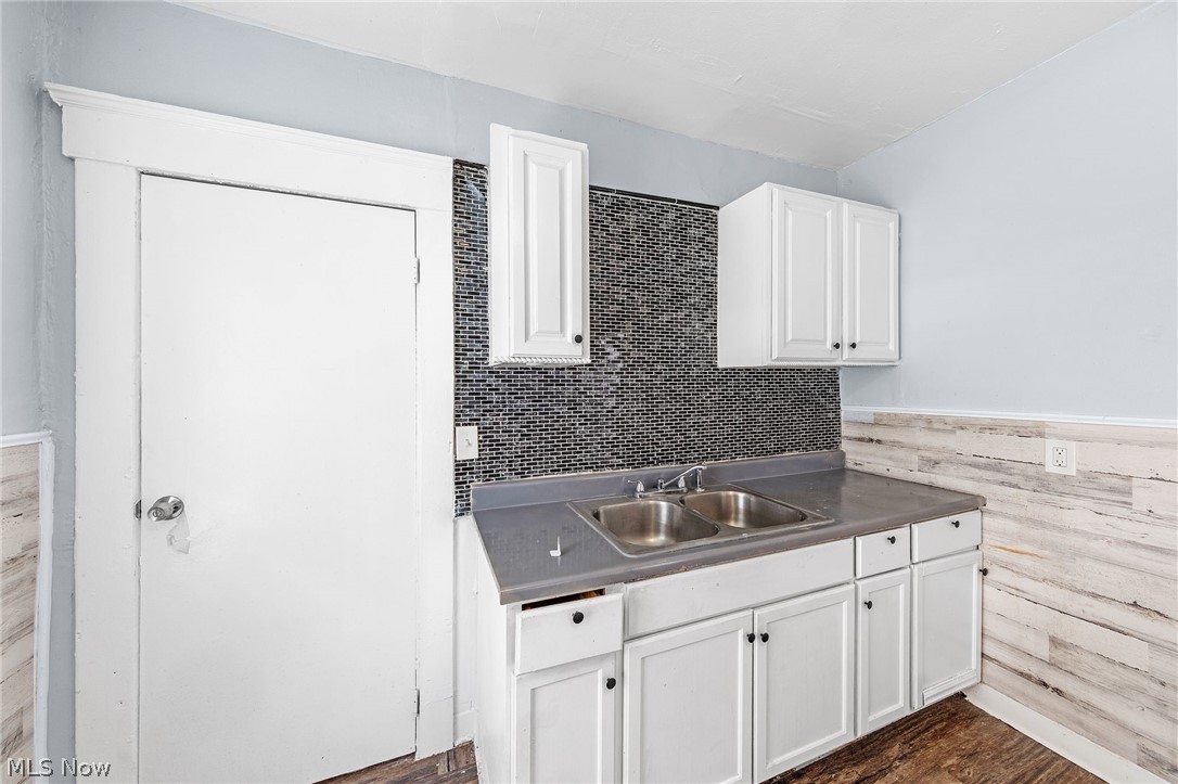 4311 Bush Avenue Cleveland OH 44109