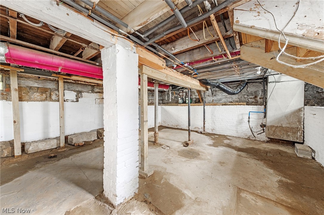 4311 Bush Avenue Cleveland OH 44109
