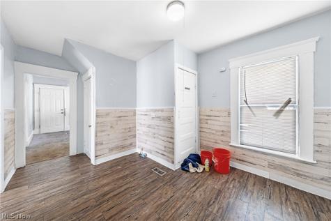 4311 Bush Avenue Cleveland OH 44109
