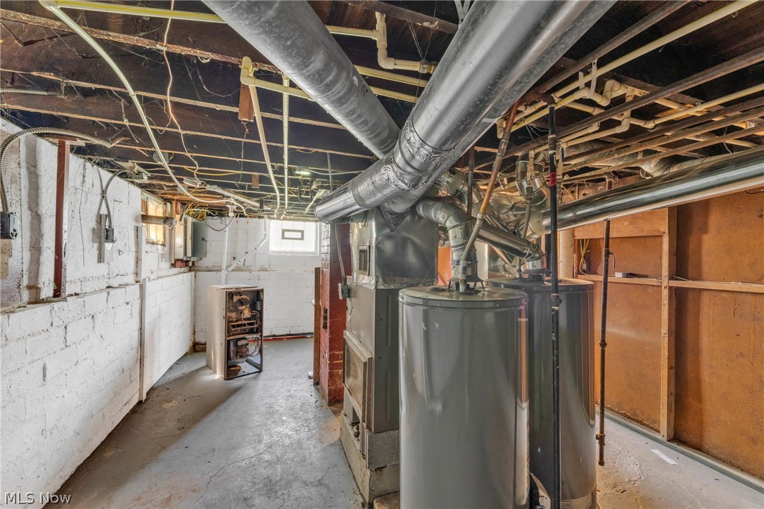 1464 E 175th Street Cleveland OH 44110
