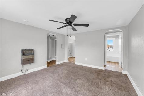 1464 E 175th Street Cleveland OH 44110