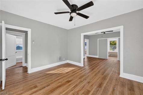 1464 E 175th Street Cleveland OH 44110