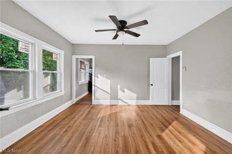 1464 E 175th Street Cleveland OH 44110