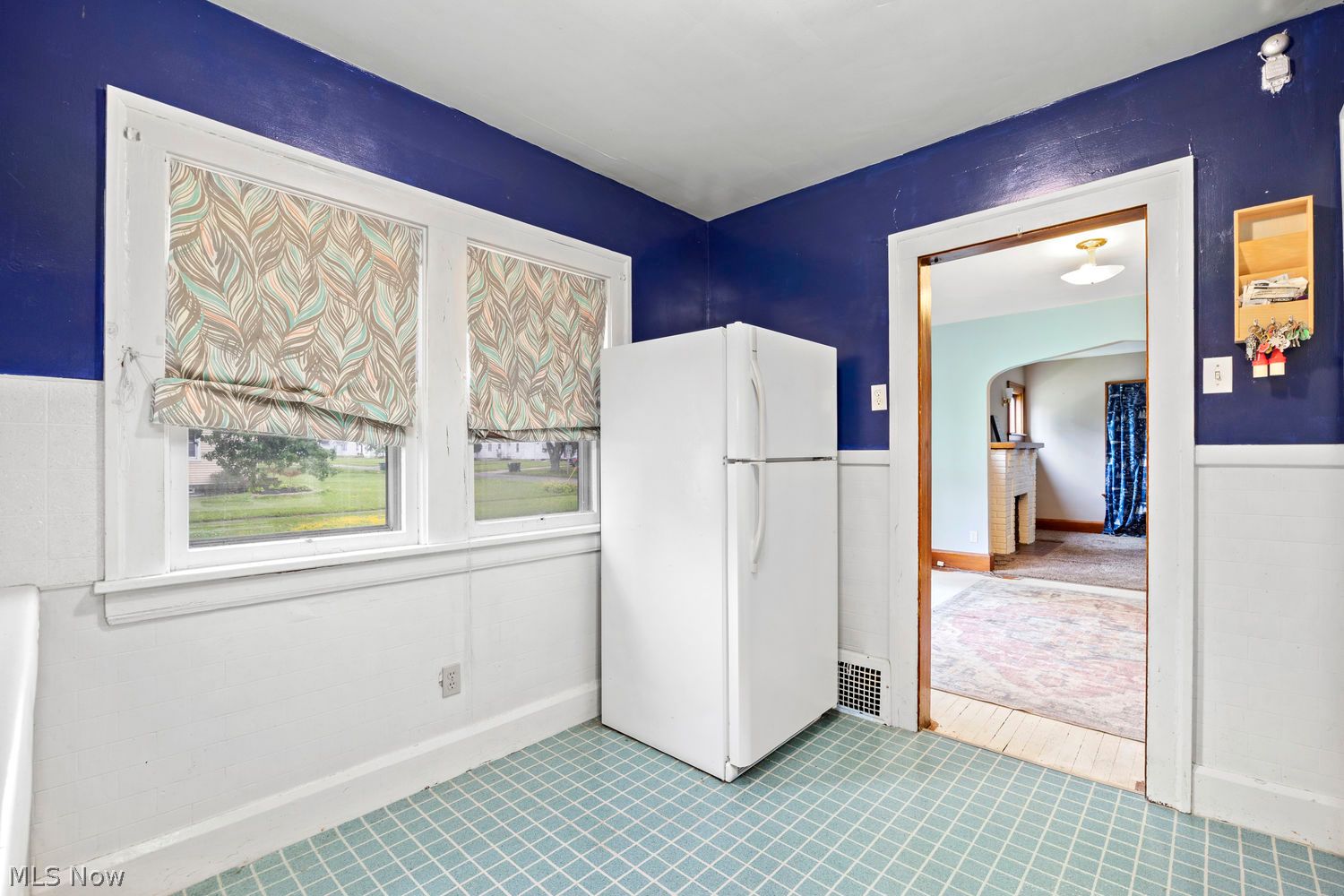 358-360 Cambridge Avenue Elyria OH 44035