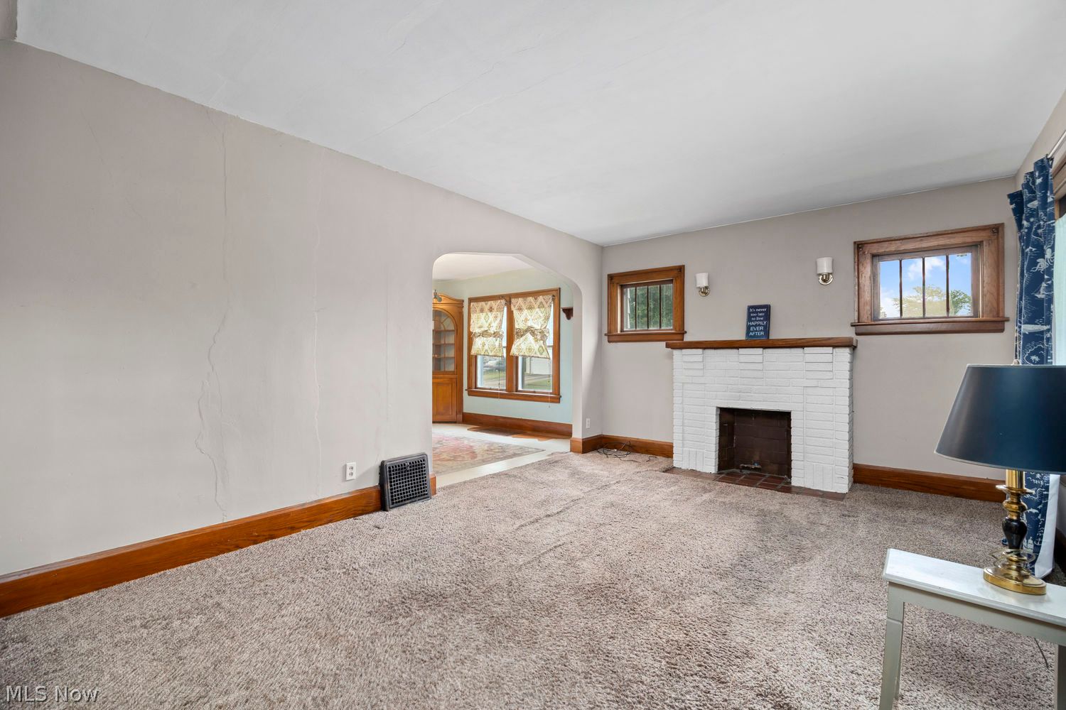 358-360 Cambridge Avenue Elyria OH 44035