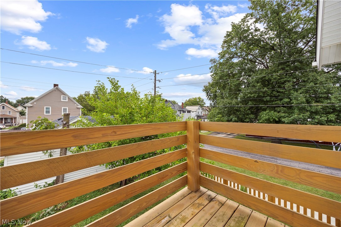 358-360 Cambridge Avenue Elyria OH 44035