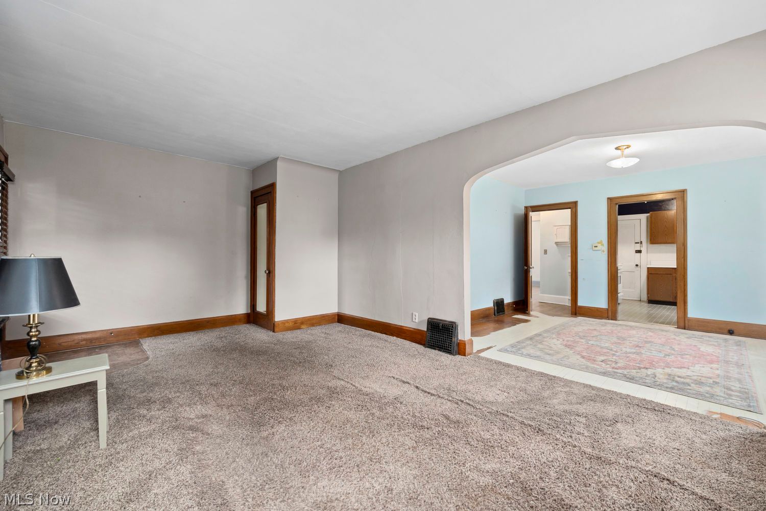 358-360 Cambridge Avenue Elyria OH 44035