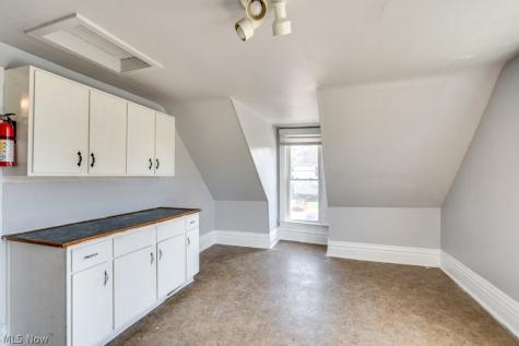 949 S Arch Avenue Alliance OH 44601