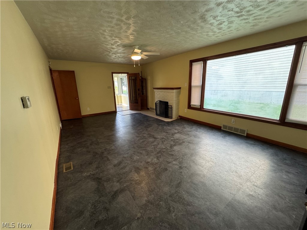 206 Olivet Avenue Akron OH 44319