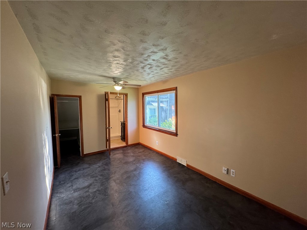 206 Olivet Avenue Akron OH 44319