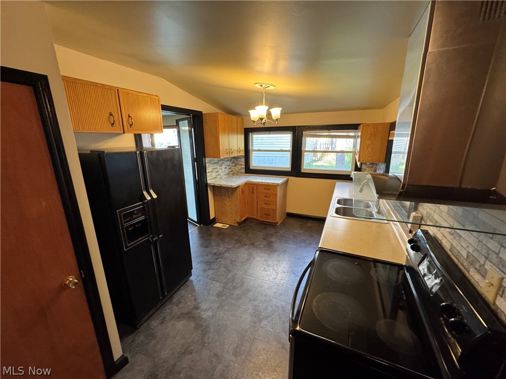 206 Olivet Avenue Akron OH 44319