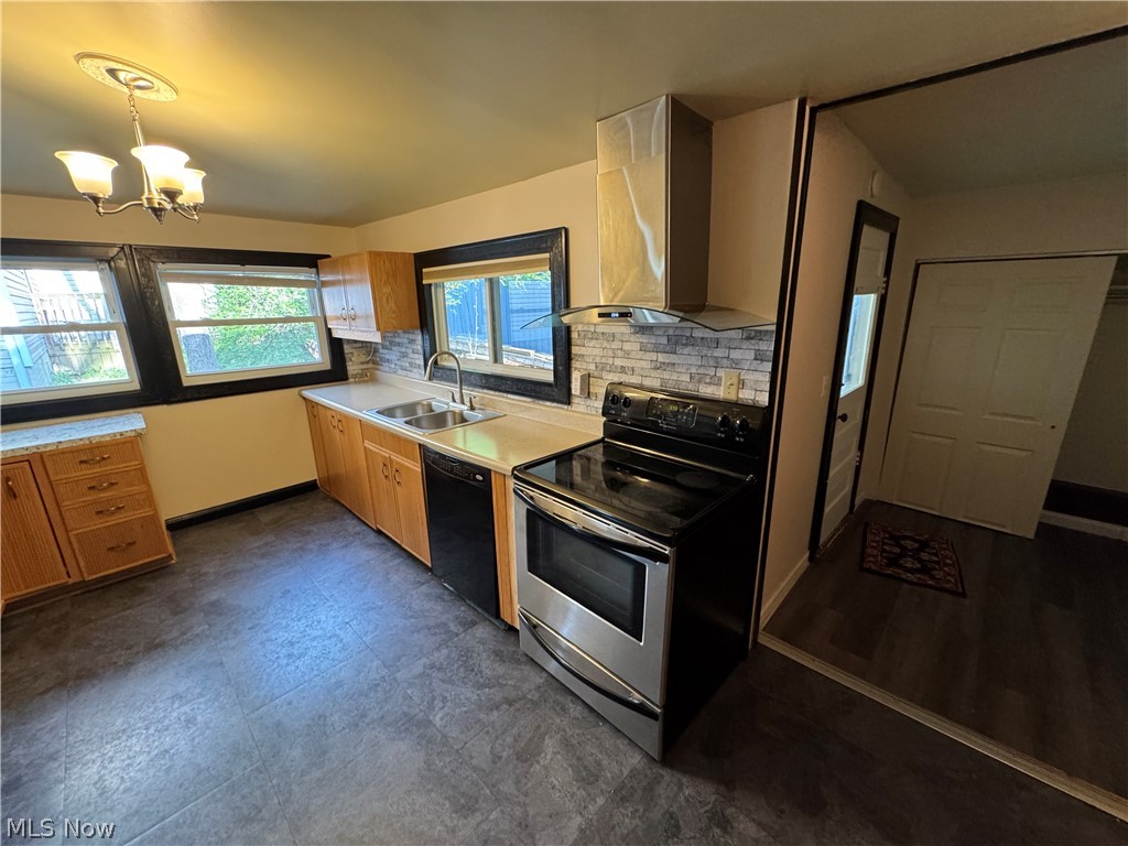 206 Olivet Avenue Akron OH 44319