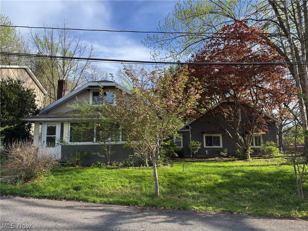 206 Olivet Avenue Akron OH 44319