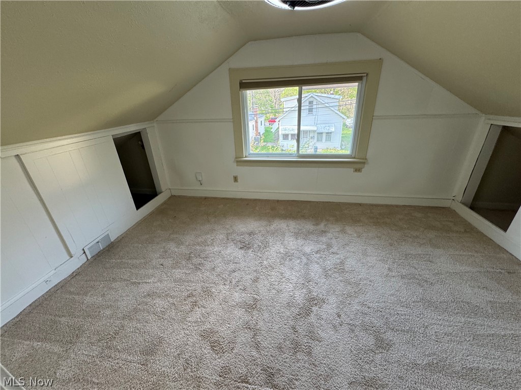 206 Olivet Avenue Akron OH 44319
