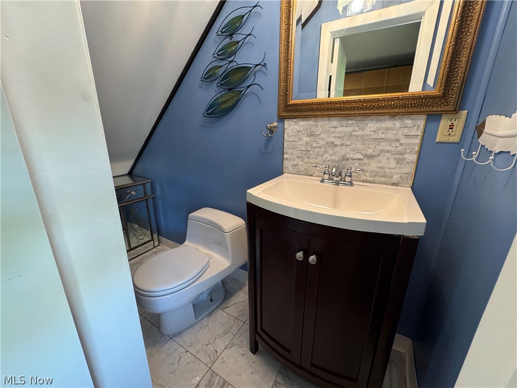 206 Olivet Avenue Akron OH 44319