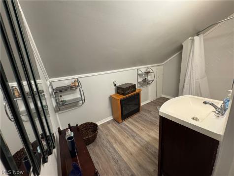 206 Olivet Avenue Akron OH 44319